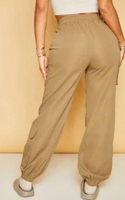 PRETTYLITTLETHING Shape Khaki Cargo Pocket Sweatpants