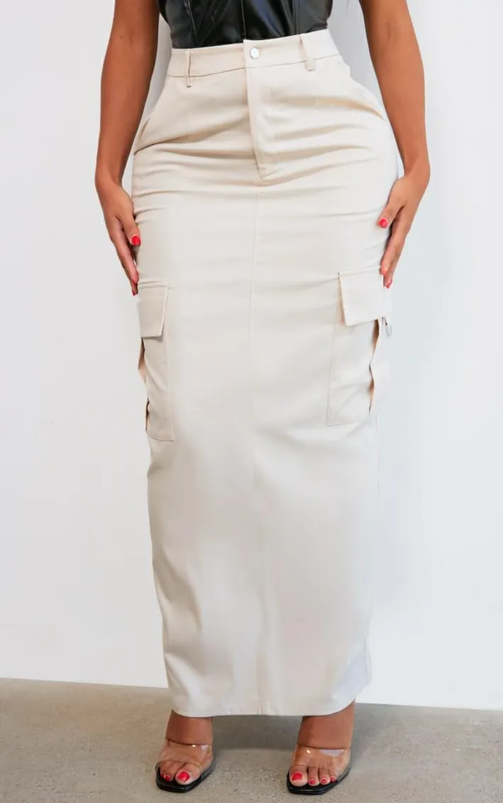 PRETTYLITTLETHING Shape Stone Buckle Detail Cargo Maxi Skirt