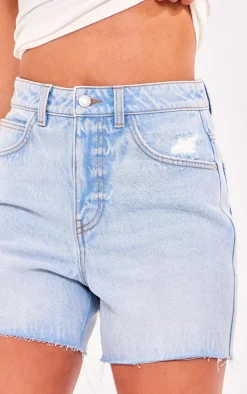 PRETTYLITTLETHING Tall Light Blue Wash Raw Hem Boyfriend Denim Shorts