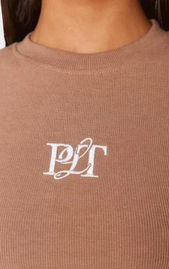 PRETTYLITTLETHING Taupe Ribbed Embroidered Short Sleeve T Shirt