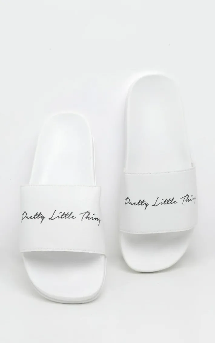 PRETTYLITTLETHING White Slides