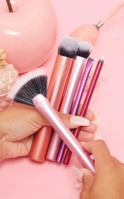 Real Techniques Artists Essentials Brush Set