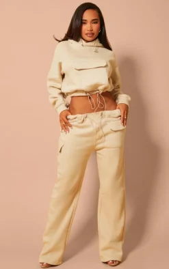 Shape Oatmeal Toggle Waist Pocket Front Cropped Hoodie