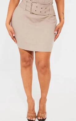 Shape Stone Woven Buckle Detail Mini Skirt