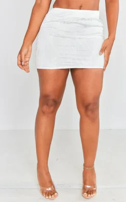 Shape White Embroidered Low Rise Mini Skirt