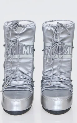 Silver Moon Boot Icon Glance