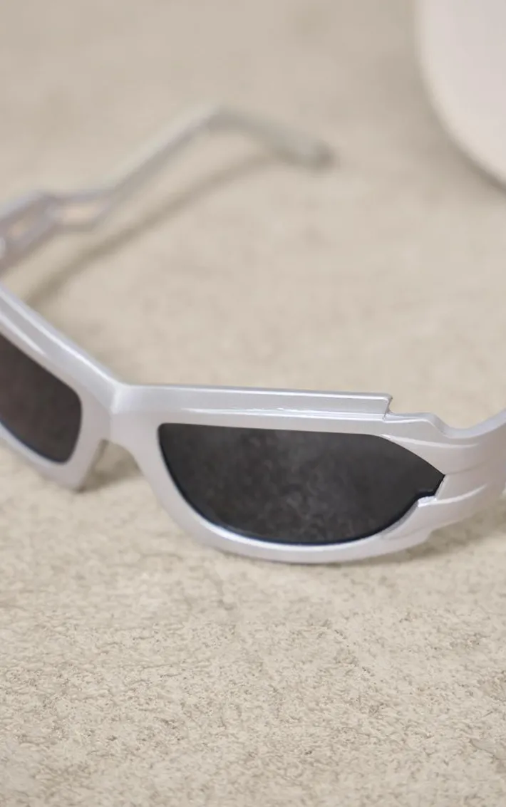 Silver Sporty Zig Zag Frame Sunglasses