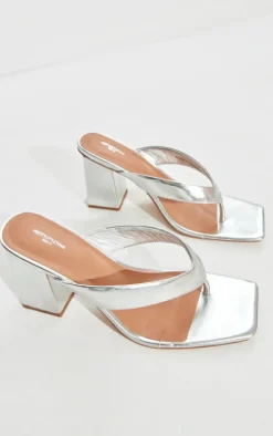 Silver Wide Fit Pu Square Toe Thong Block Mid Heeled Mules