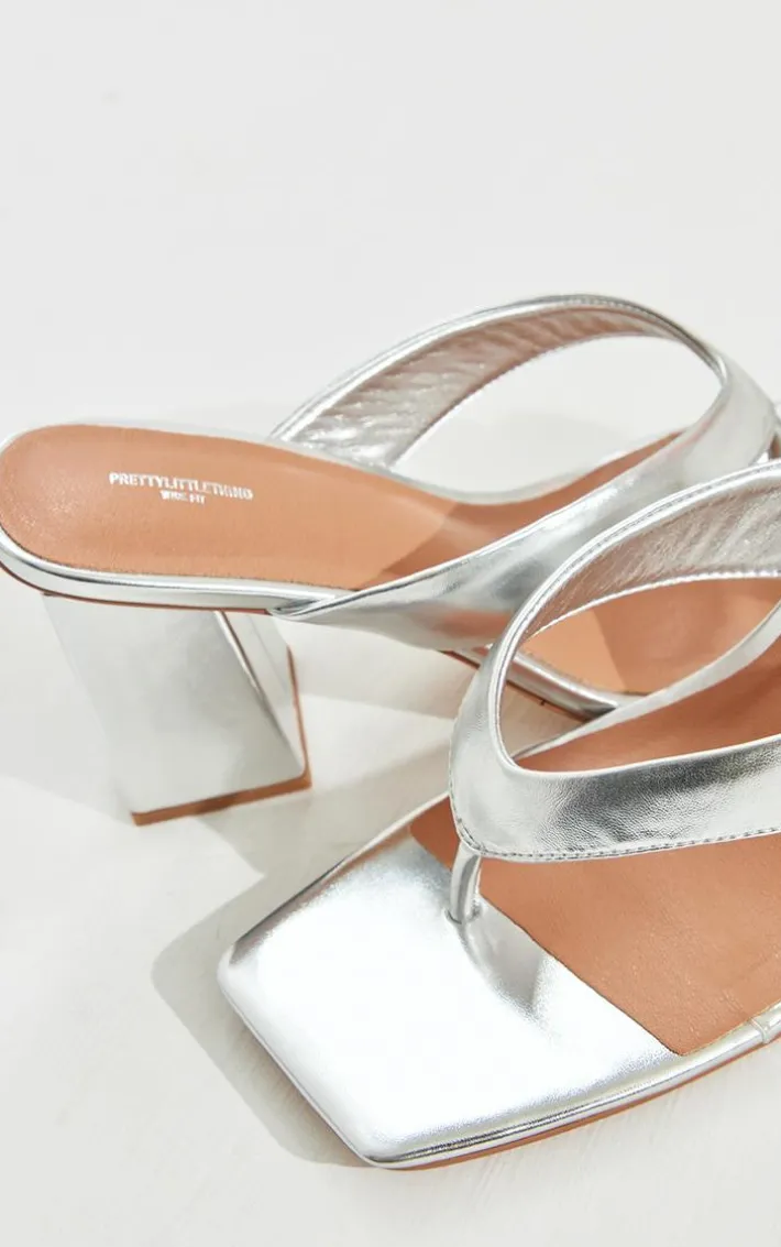 Silver Wide Fit Pu Square Toe Thong Block Mid Heeled Mules