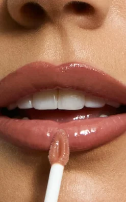 SOSU Satin Almond Butter Lip Glaze