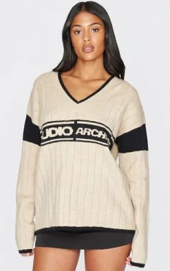 Tall Stone V Neck Graphic Knitted Sweater