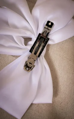 White Oversized Bow Hair Clip