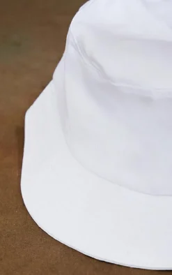 White Plain Bucket Hat