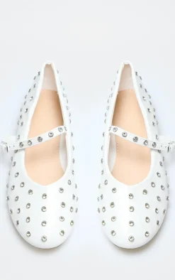 White PU Round Toe Studded Ballet Flats