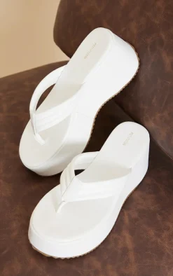 White Round Toe Chunky Platform Ribbed Padded Straps Flip Flops