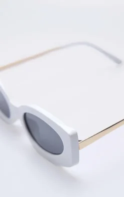 White Smokey Rectangular Frame Sunglasses