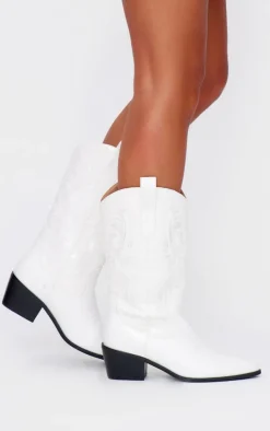 White Wide Fit Point Toe Stitching Heeled Ankle Cowboy Boots