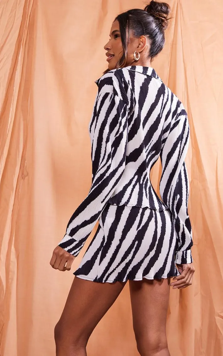Zebra Print Plisse Button Up Fitted Shirt